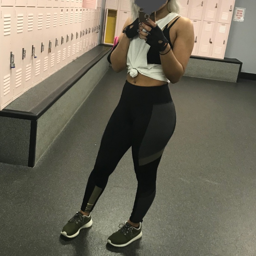 Betsey Johnson leggings